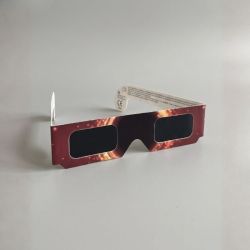 Lunettes pour éclipse solaire